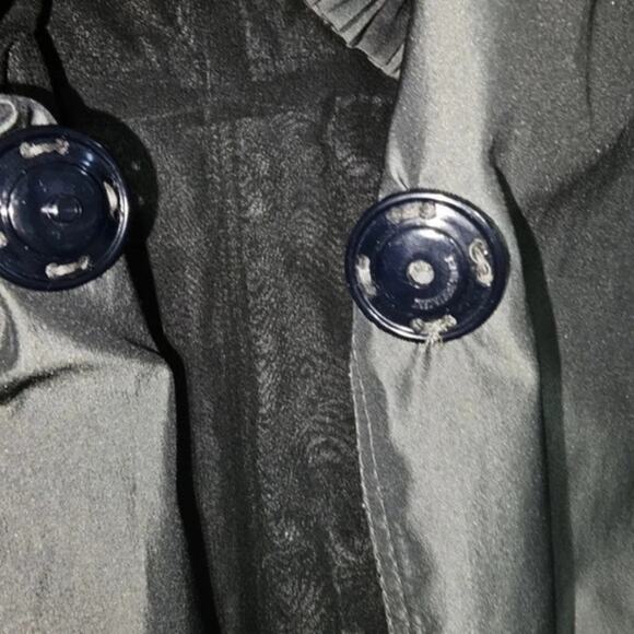 Burberry Vintage Trench Coat pleated/ ruffle trim collar Black Lightweight sz 42 - Picture 5 of 13